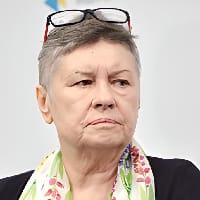 Віра Нанівська на we.ua