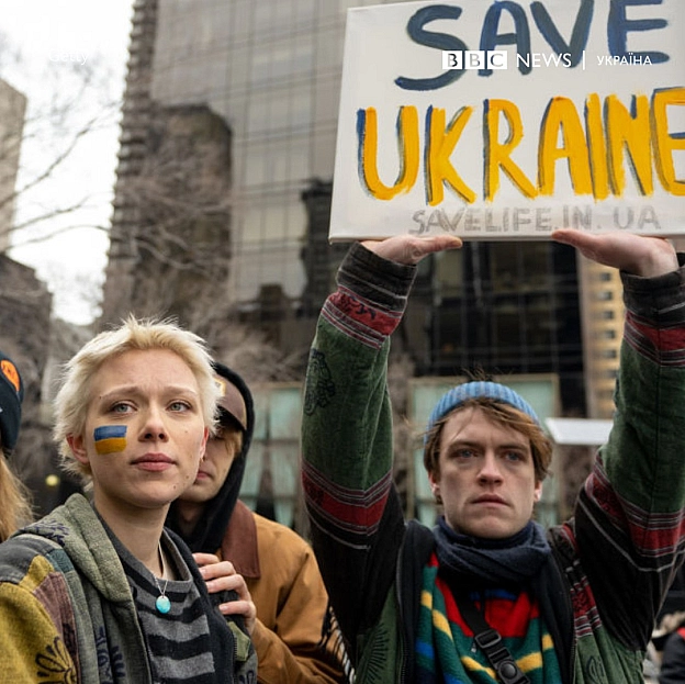 Голівудська акторка з України Іванна Сахно відмовилася грати росіянку для Netflix - Українець на we.ua