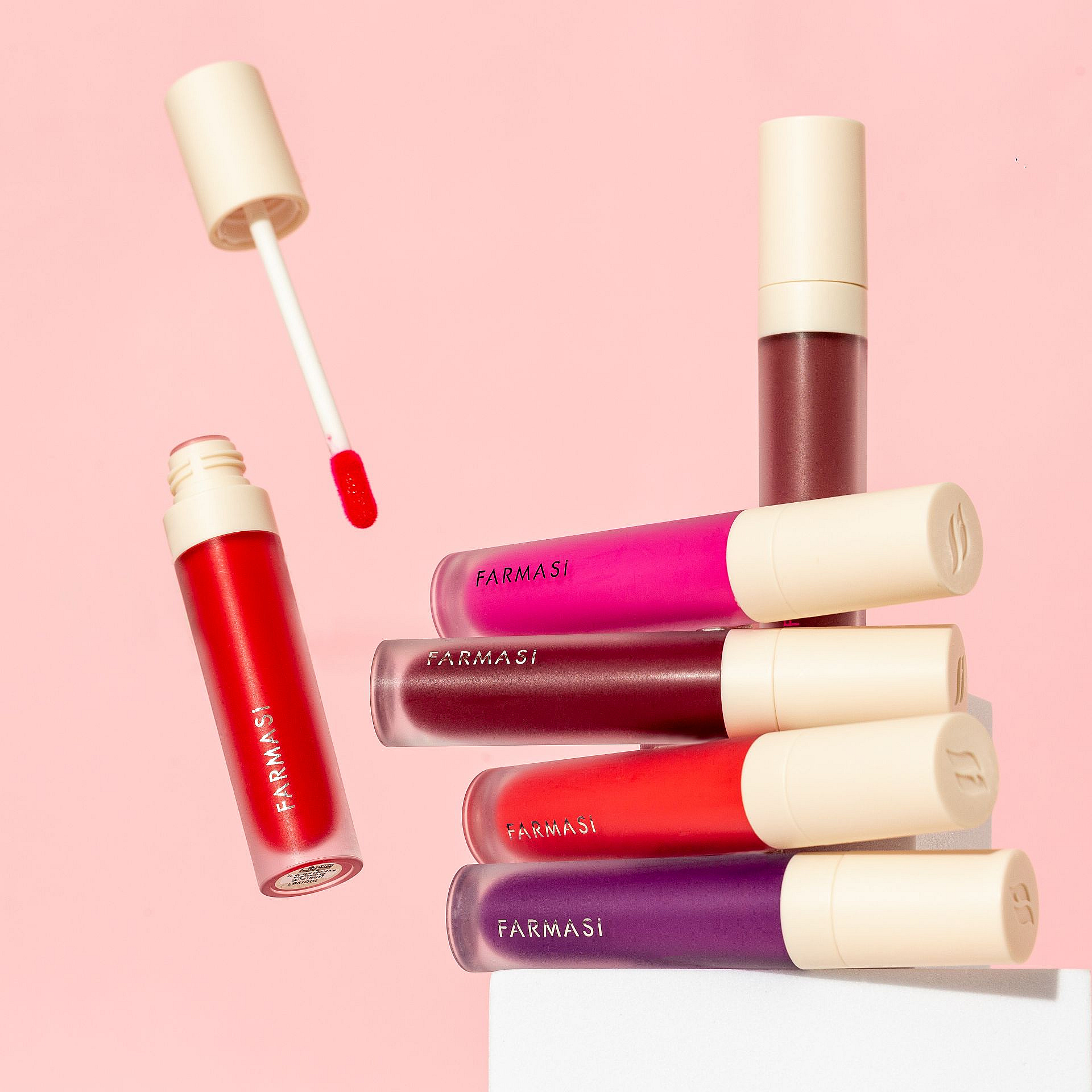 I will sale a decorative cosmetics FARMASI in Київ per 349 uah. on we.ua