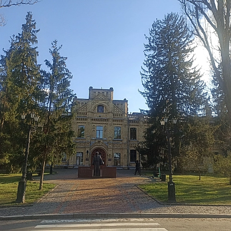 Парк КПІ - Оксанка Ісаєва на we.ua