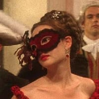 Бойова подруга на we.ua