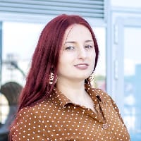 Єлизавета Лугова на we.ua