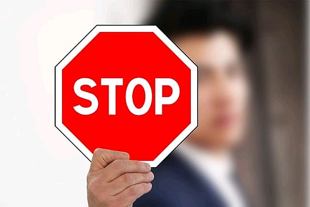 💋 Звички від яких вам потрібно відмовитися💋 Довге використання навушників поступово погіршує слух і розвиває незворотню глухот... - на we.ua