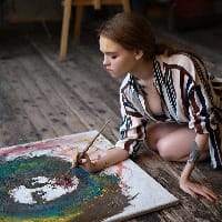 Юлія Етімгер на we.ua